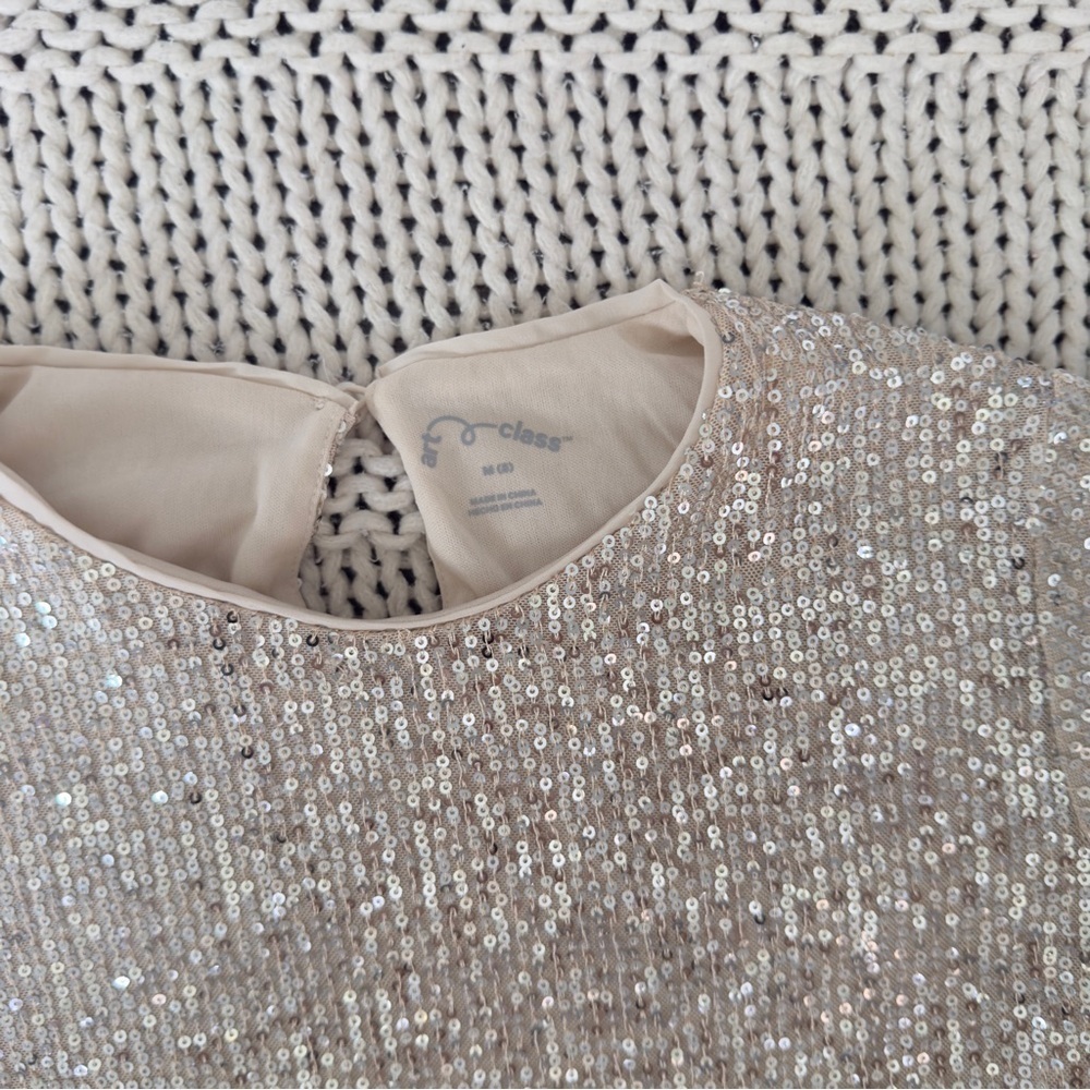 NWT Glittery Beige Kids Sequin Tee Girl's Medium (8) - Picture 2 of 5